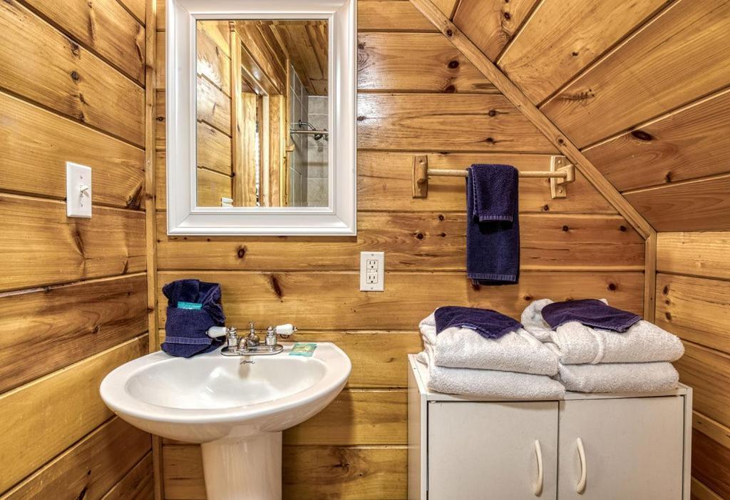 סביירוויל Wilderness Lodge, Hot Tub, Game Room, Pool Access, 1089 Free Tickets Each Paid Day, Dollywood And M מראה חיצוני תמונה